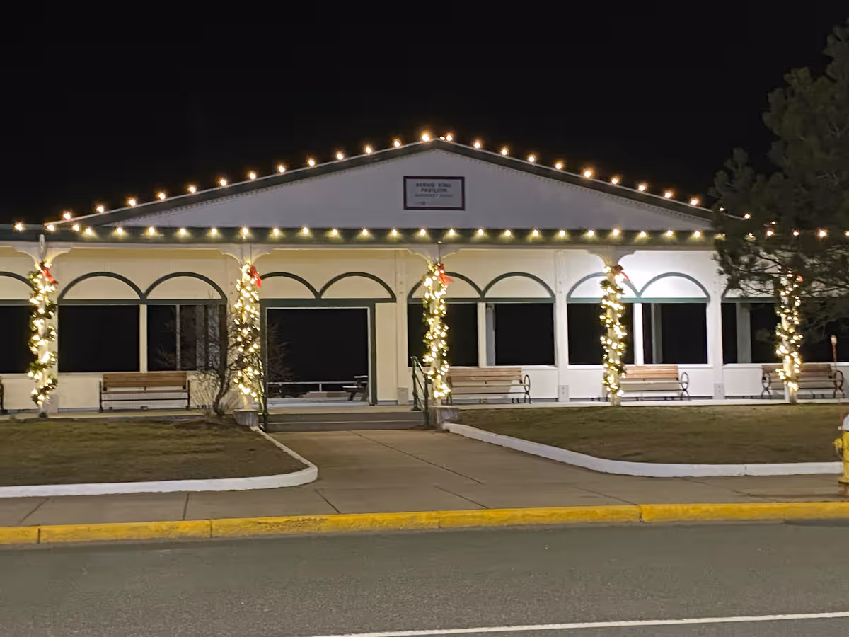 Seaside Pavilion Garland Columns Ma — Massachusetts